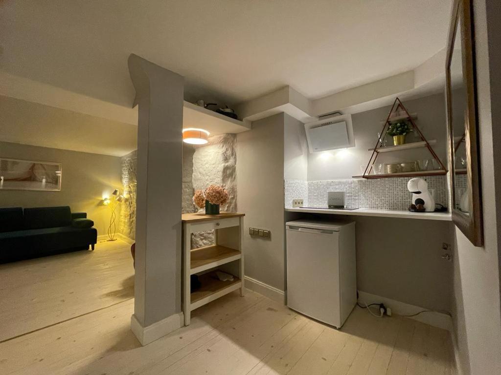 Cute Apartment For Young Travellers Рига Экстерьер фото