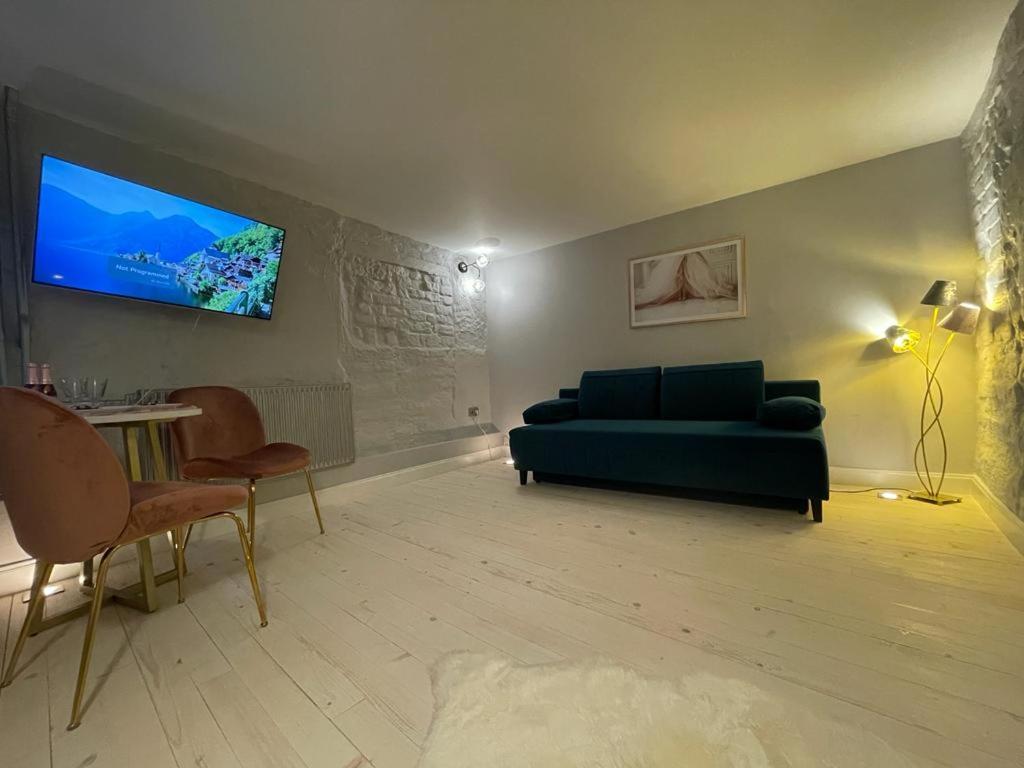 Cute Apartment For Young Travellers Рига Экстерьер фото