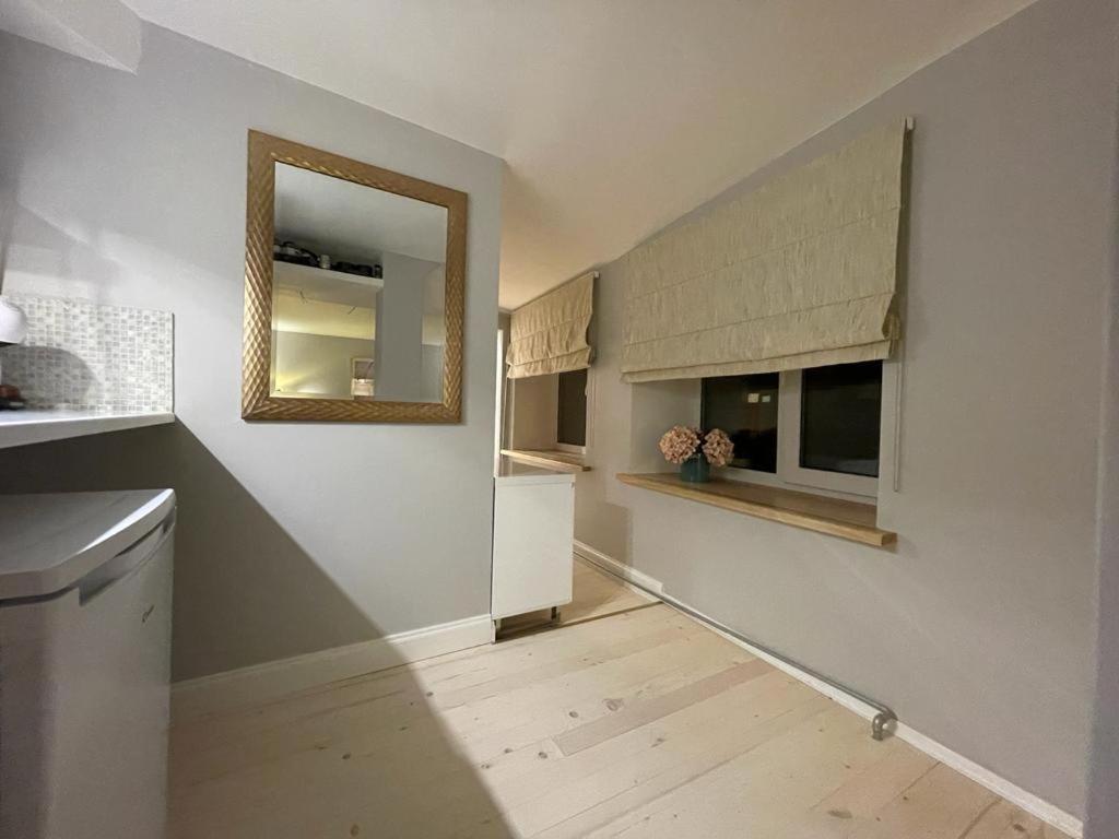 Cute Apartment For Young Travellers Рига Экстерьер фото
